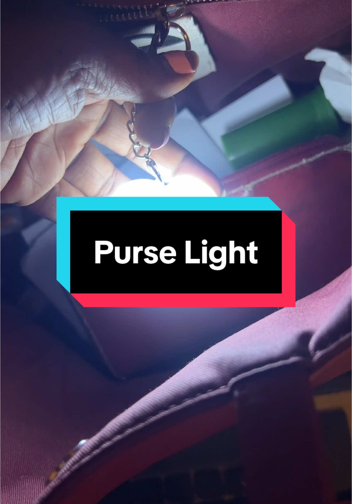 #lipstick #purselight #light 