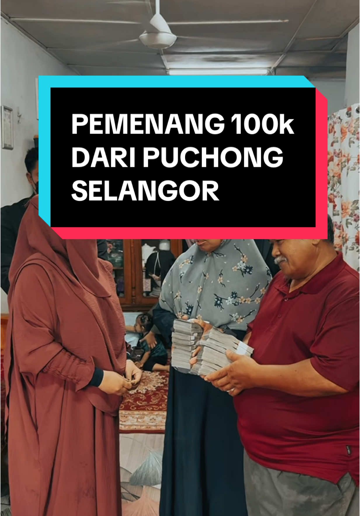tahniah @Brahim dapat 100k dari gadis QS,,semoga bermanfaat dapat selesaikan apa yang di hajati,terima kasih selalu support gadis,#foryoupage #kontes #gadisjejakaofficial #100k 