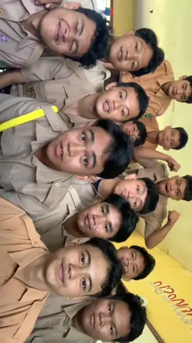 hii fourr #fypage #taylorswift #trend #terbaru #kelas #bareng 