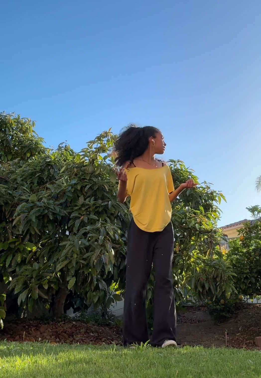 Idk how people do this dance so smooth but WE OUTSIDEEEE DC:@Latrice #fyp #choreography #Outdoors #dance #dancer #Summer 