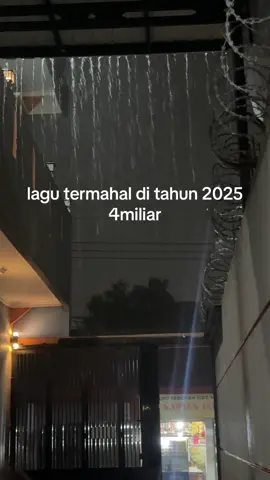 bagai ranting yang kering #lesti #lesti_kejora #bagairantingyangkering #termahal #viralvideos #fyp #fypage #foryoupage 
