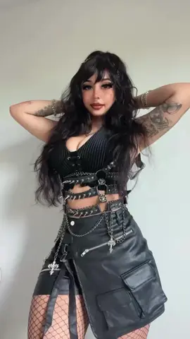 emo queen part 2 ✨️😍🥰 @gigiibunnyy  #beautiful #style #fashion #baddie #Lifestyle #emo #latina 