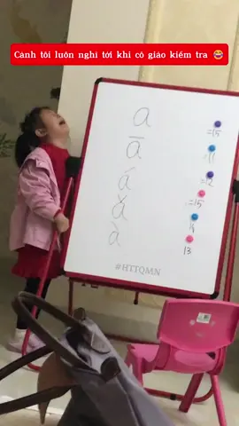 😂 Cảnh tôi luôn nghĩ tới khi cô giáo kiểm tra #HTTQMN #tiengtrung #LearnOnTikTok #xuhuong #Viral #pyf #pyp #hoccungtiktok #hoctiengtrung #中文 #学习汉语 #chinese #giaitri #haihuoc