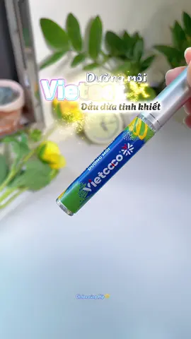 Dầu dừa tinh khiết dưỡng môi Vietcoco. #unboxcunghip #vietcoco #dauduatinhkhiet #dauduaduongmoi #duongam #duongmoi #lamdep 