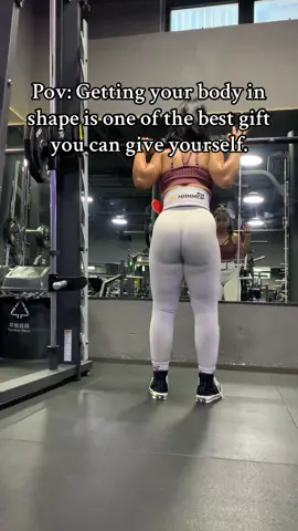 Friday morning be like ☠️🌞  #macautiktok🇲🇴 #macau #Fitness #viral #gym #Lifestyle #tiktok #fitgirl #gymgirl #fyppppppppppppppppppppppp 