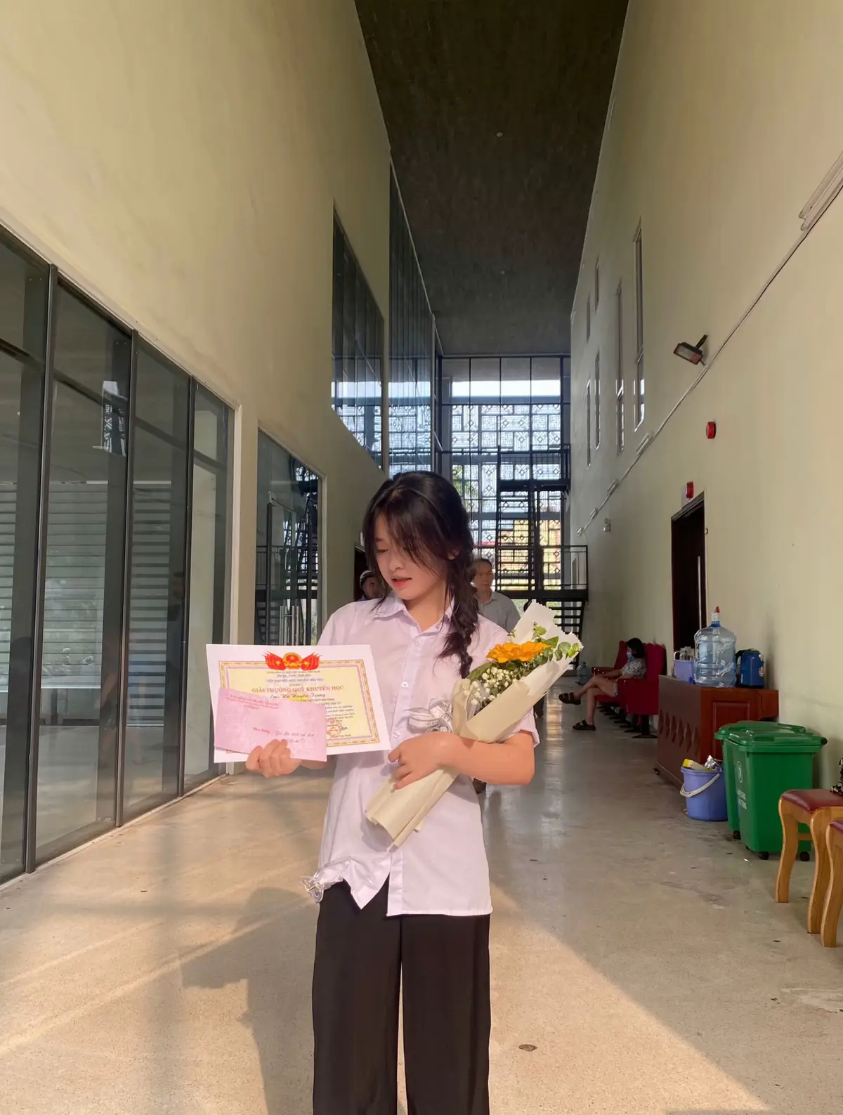 Hết lớp 8 🥹🥹