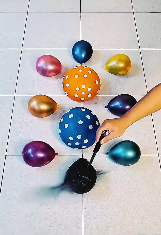 #asmr #bottleonstairs #breakingglass #usa_tiktok🇺🇸 #uk_tiktok #usa_asmr #asmrsounds #asmrvideo #asmrtiktoks #asmrrelax 