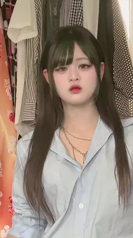 後ろに袴とか半被めっちゃかかってんの和室界隈すぎる。撮りたくて1人で撮ったった#西浜jk #湘南 #fyp #fypシ゚ #fjk #垢抜けたい #悪口ダメ絶対 #