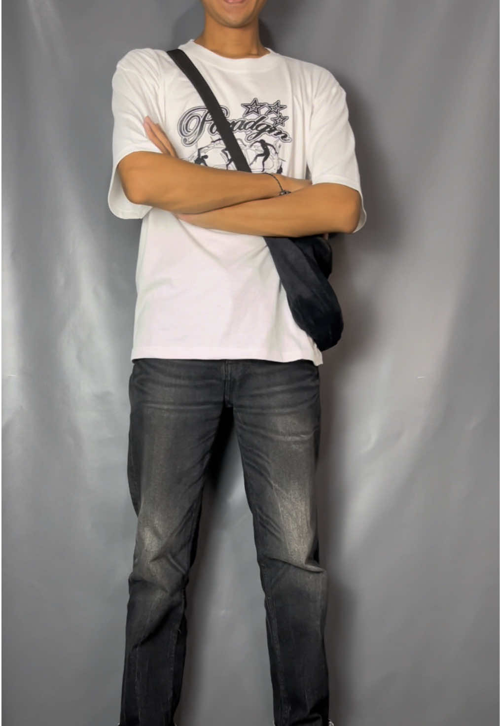 Ini baru kaos boxy cowo #kaosboxy #kaosoversize #kaoscowo 