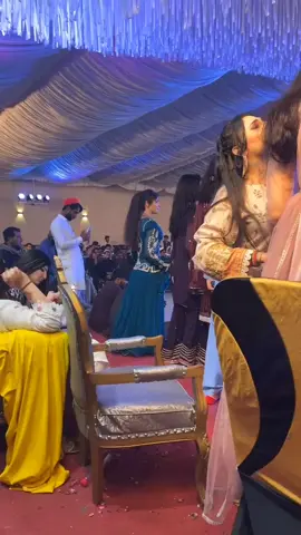 Repost💃❤️‍🔥@Alish👻  #viwesproblem #unfreezemyacount #videoviral #dancer #videos #virlvideo #follow #account 