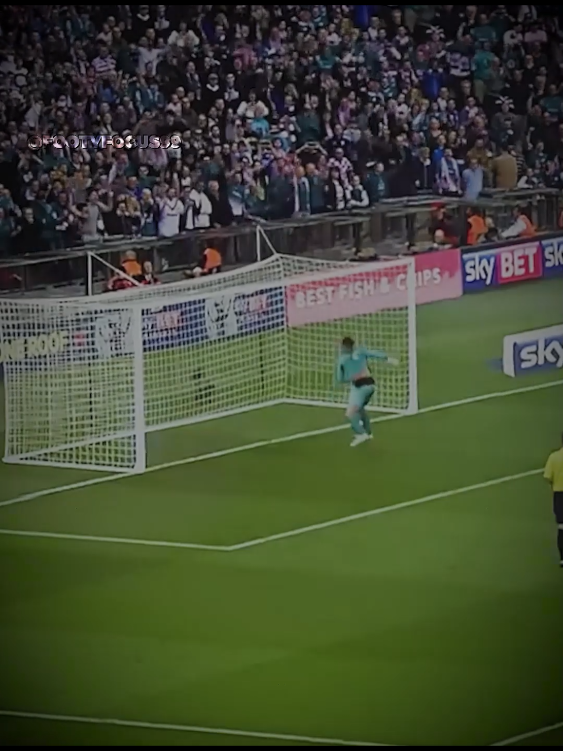 kiper lainnya + kiper ini