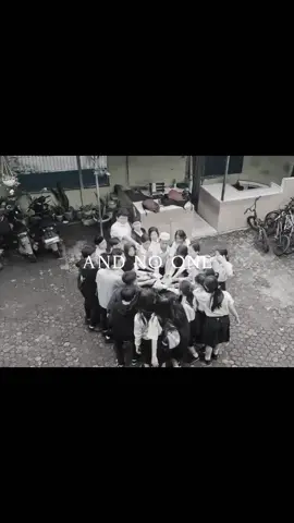 see uu teman² selamatt boboo nyenyakk yawww 😋😋🤭🤭 #kelazz🔥😎😎🤙 #fyf #sdsbinaputra #swasta #kelaskece😎🤙 #strukturkelas #lulus 