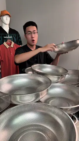 Từ 127k 1 combo rổ inox, không han gỉ, kích thước mặt rổ 32cm quá đẹp và chất lượng các bác ơi