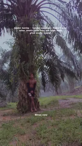 ndkh jakh nyerah inak lamunkh ndk mn Tao bahagiean sd#surgaditelapakkakiibu #mymommy 