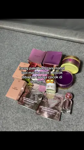 Bikin dompet kering tapi aku usahakan Repurchase kalian semuaa demi punya kulit putehhh #fy #noerabyreisha #aftermyskin #trend 