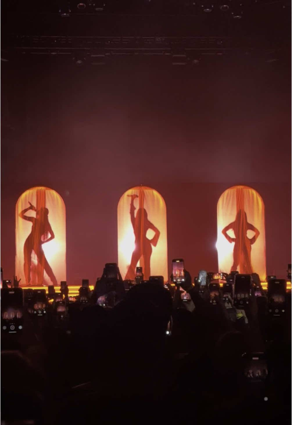 #flo #accessallareas #aaa #accessallareatour #hollywoodpalladium 