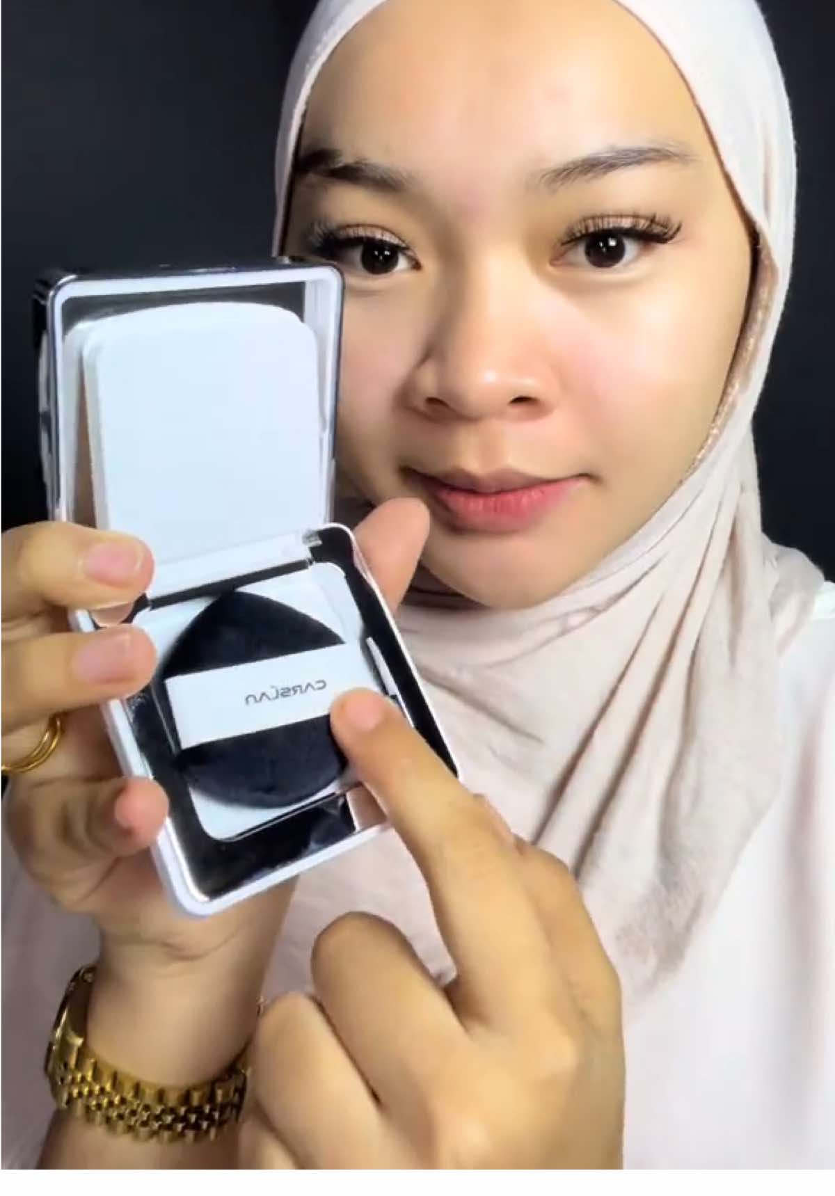 best weh takde minyak minyak dah 😻 #CARSLAN #carslanmy #carslanpowder #sunscreenpowder #sunscreen #presspowder #waterproof #oilcontrol  #base  #uvprotection  