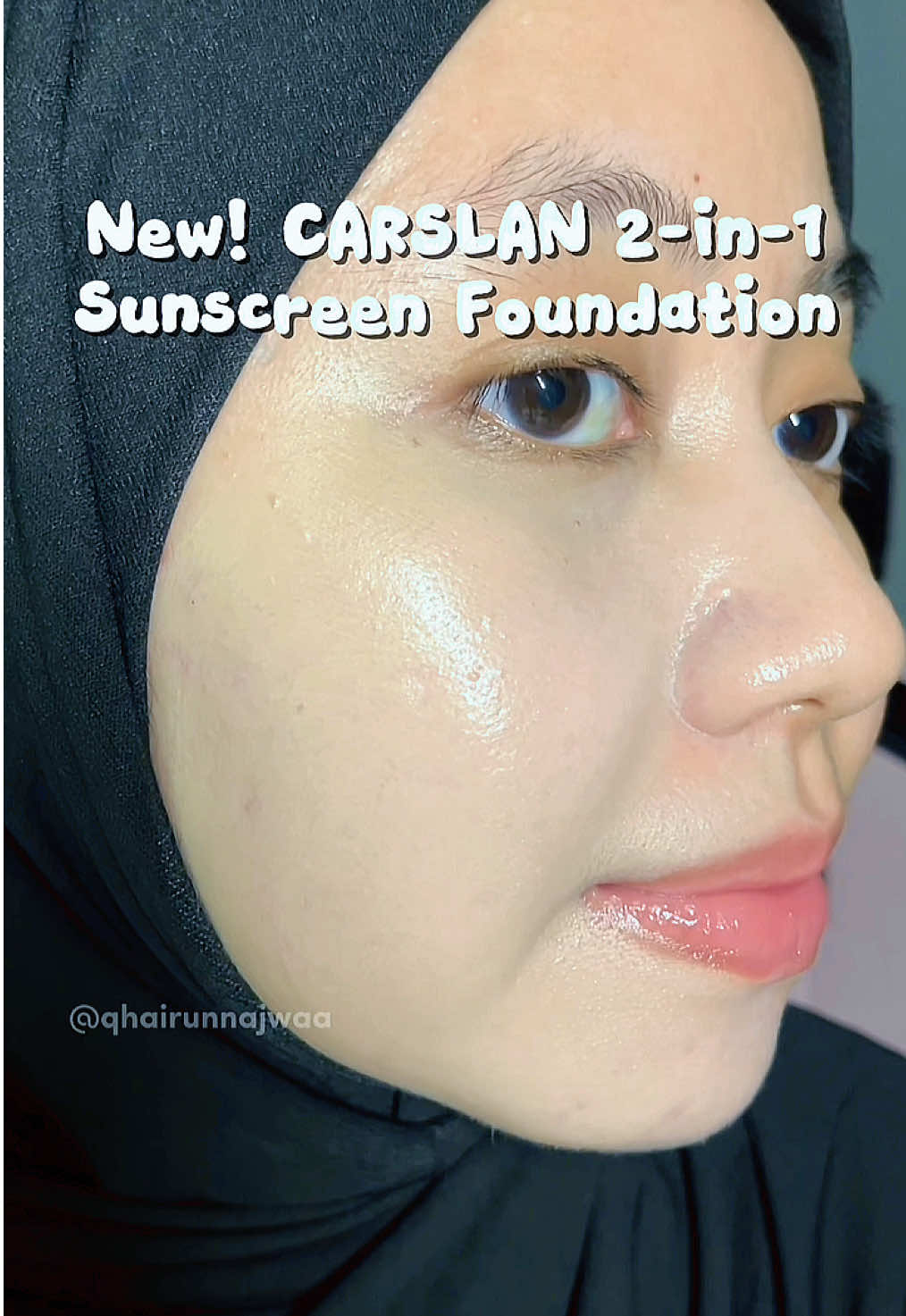 Flawless skin and powerful sun protection? Yes, please! Meet the CARSLAN 2-in-1 Sunscreen Foundation – your new daily essential for radiant, long-lasting coverage with SPF 50+ PA++++. Whether you're under the sun or on the go, this foundation stays put – sweatproof, waterproof, and transferproof for up to 24 hours! Watch the smooth application on smile lines, nose wings, and under-eyes – no creasing, just glow. Special Launch Deal: Buy 1 Full-Size (30g) and get 4 Mini Sizes (34g total) FREE! Perfect for on-the-go touch-ups or sharing with your besties. @Carslanmy  #CARSLAN #carslanmy #2in1foundation #uvfoundation #uvprotection #sunscreen #sweatproof #waterproof #transferproof #makeup #basemakeup #makeuphacks #newarrivals