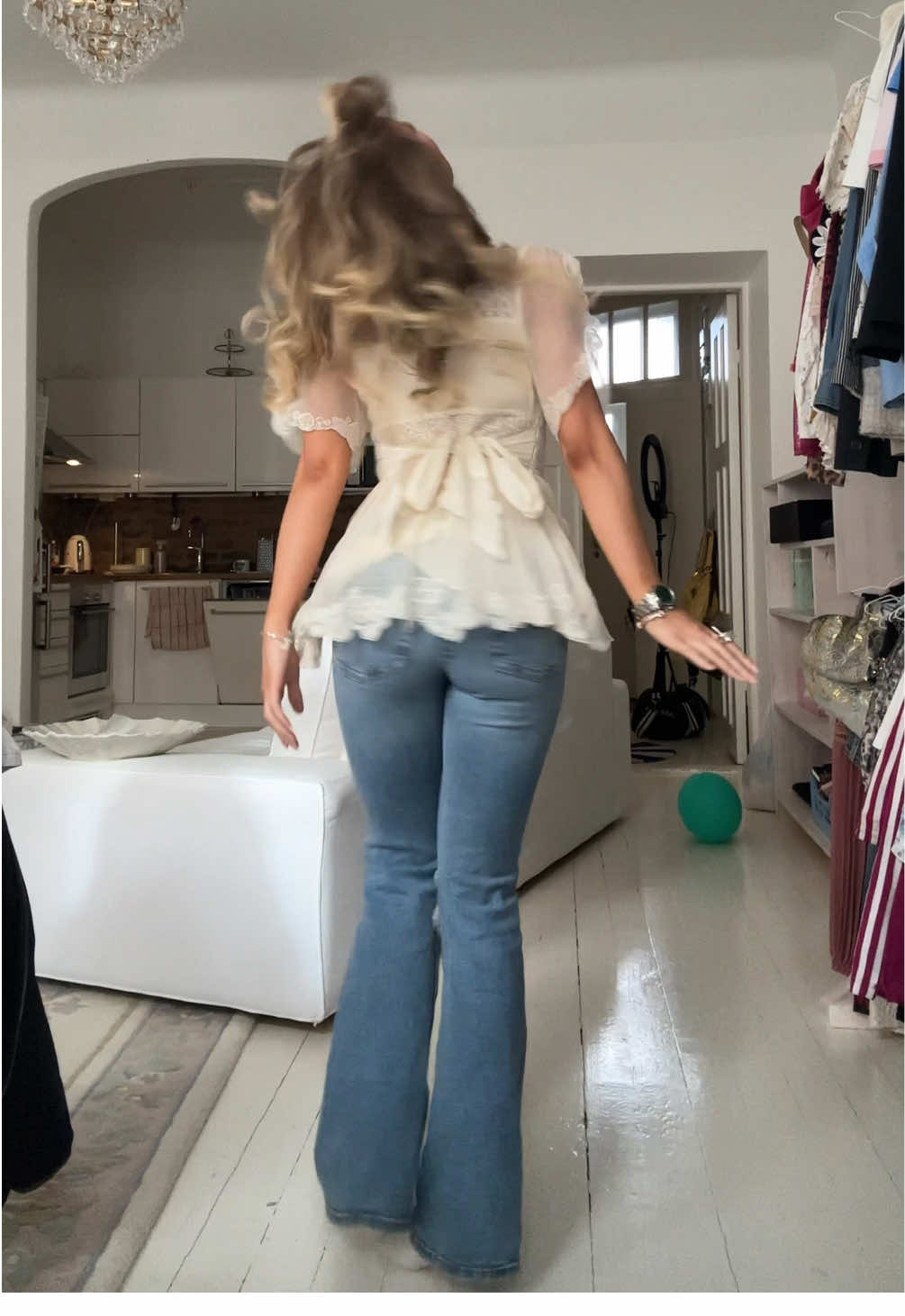 my #stockholmstyle #OOTD 👡🪽🐰🤍