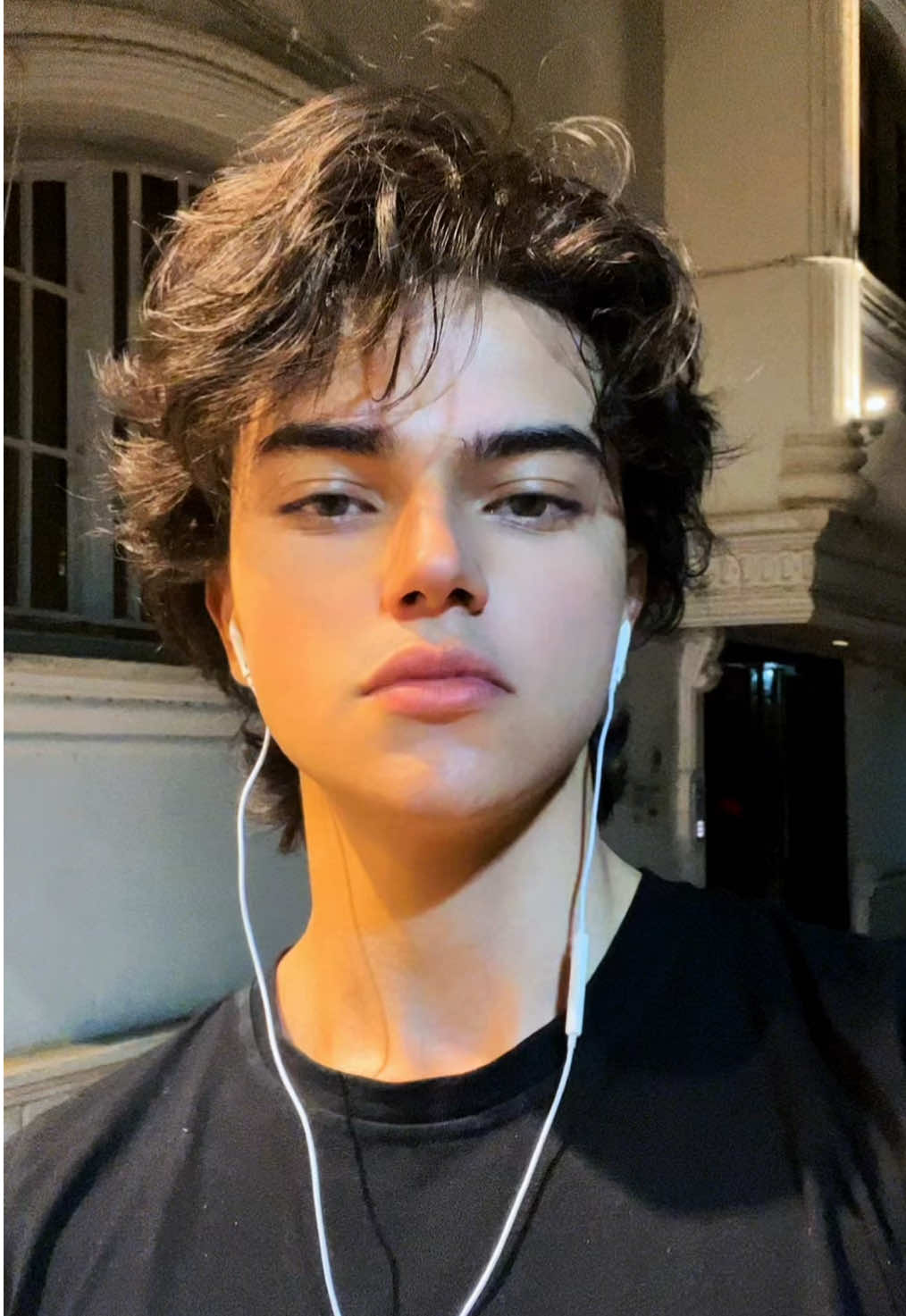 معنیش ی جوریه که نمیشه نوشت 👍🏽 #prettyboy #persianboy #looksmaxing #moggers 