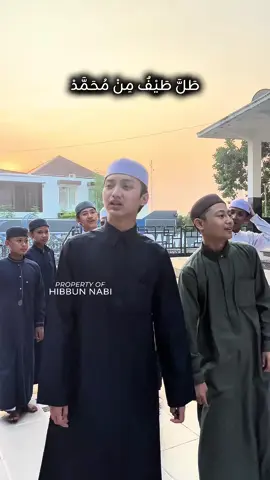 THOLA THOIFUN MIN MUHAMMAD || BY GRUP HIBBUN NABI X GUS AZMI. #dalwa #dalwabaalawi #sholawat #gusazmi #syubbanulmuslimin #islam #rasulullah #qosidah #fyp #viral 