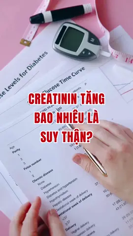 Creatinin là chất hữu cơ có trong máu và nước tiểu, được tổng hợp ở gan, thận, tủy xương, vận chuyển theo máu đến các cơ. Chẩn đoán mức độ suy thận theo creatinin trong máu là phương pháp kiểm tra chức năng thận nhanh chóng và chính xác.  #creatinin #chucnangthan #dauhieusuythan #suythan #thanyeu #bothan #suckhoe #chamsocsuckhoe #pqa #thuocnampqa #duocphampqa 