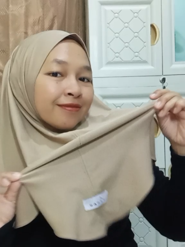 muka tanpa filter ga terlalu burem juga ada yang mau kerudung aku ga komen ya #kerudung #fypage 