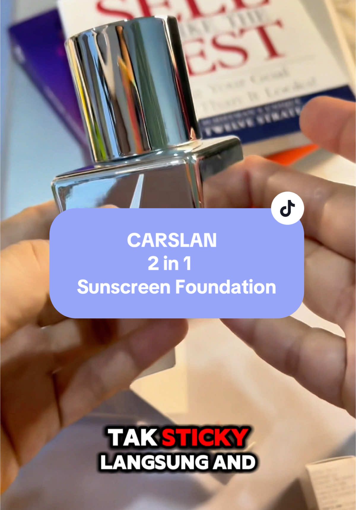Naddy mmg suka this sunscreen foundation sebab kulit muka kita oily wakk, but bila pakai ni part bila kulit oily and became matte, ya ampunnn.. in love nyer..betul tak cracky wakk..CANTIKK😘 #carslan  #sunscreenfoundation  #viral 