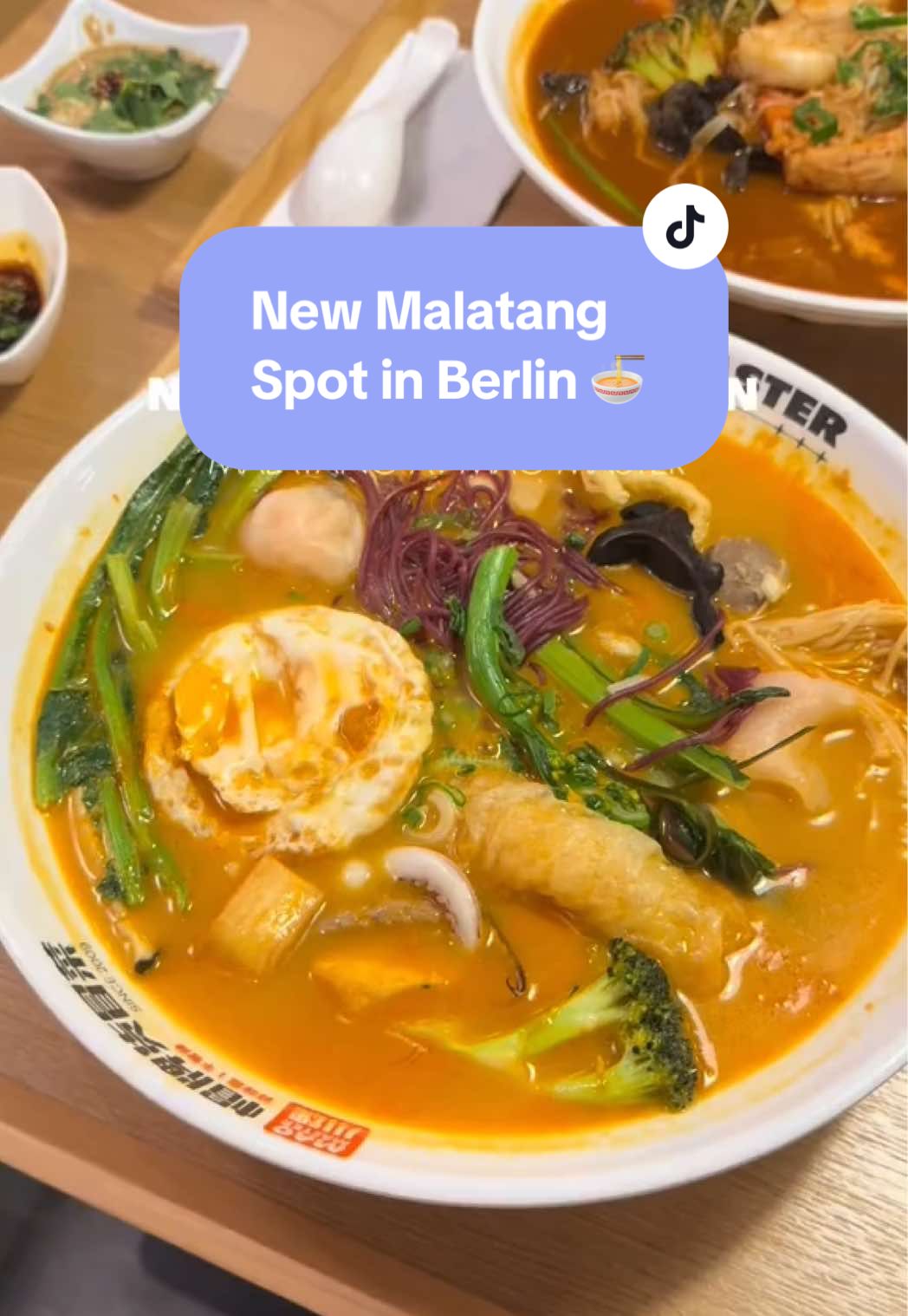 New Malatang spot in Berlin 🔥@MAOMASTER BERLIN  📍Mao Master - Kantstraße 50, 10625 Berlin Choose from 6 different broths and delicious vegan and non vegan ingredients. Definitely a must try 😋 Ad/invitation #berlin #Foodie #FoodTok #FoodLover #vegan #berlinfood #creatorsearchinsights 