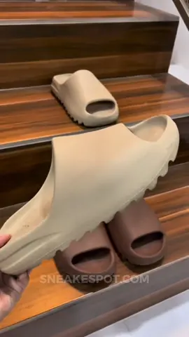 כל פעם שזה חוזר – זה נעלם. Yeezy Slides במחיר שלא תראו שוב. מלאי קטן, ביקוש ענק. תעברו עכשיו, או שתשלמו כפול ביד2.