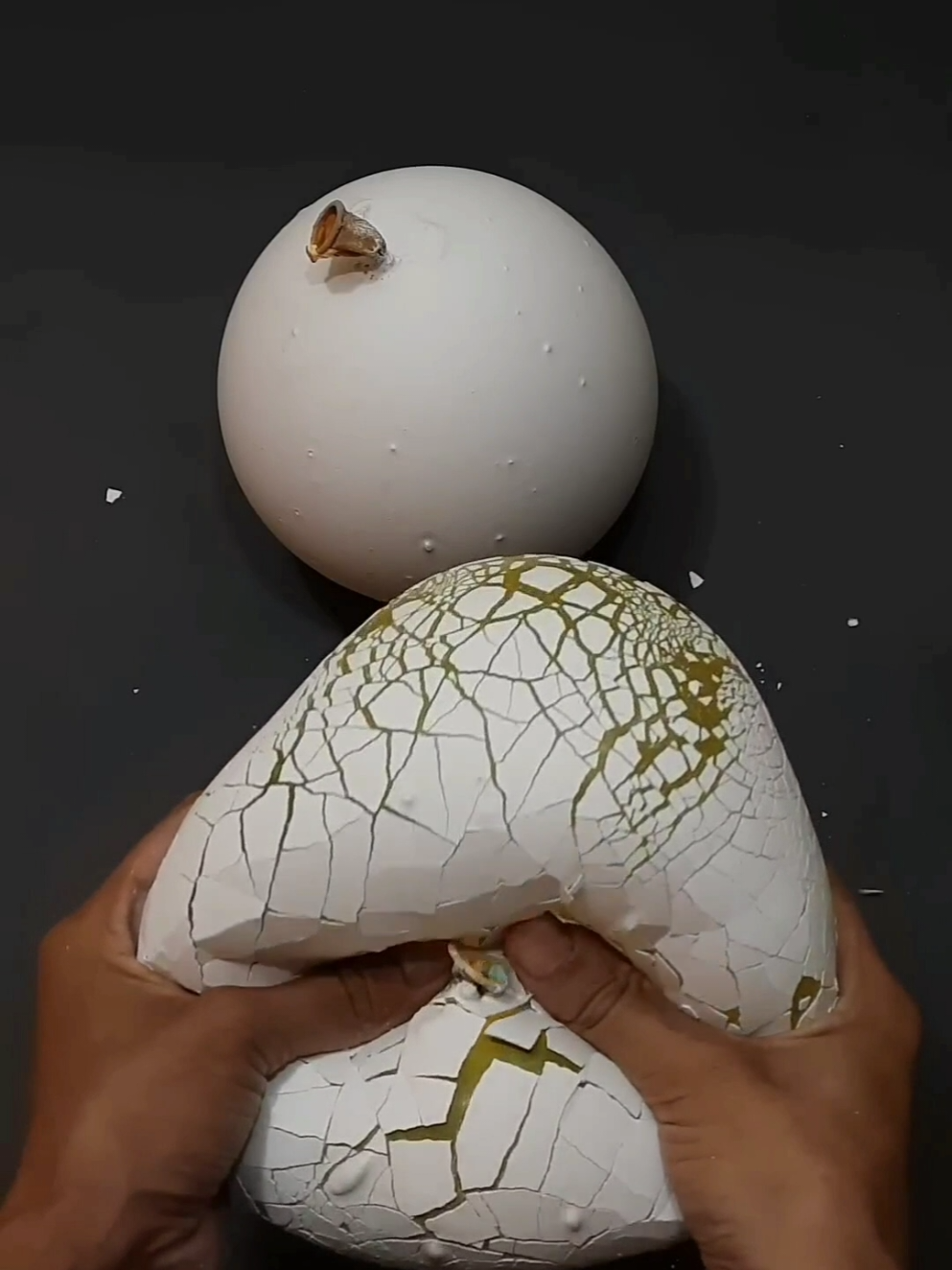 Ballons Squeezing Satisfying ASMR #satisfyingvideos #asmr #ballon 