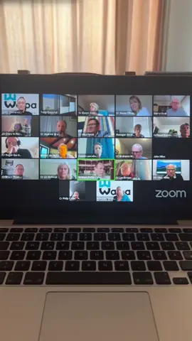FaceTime Zoom video call meeting conference.. 👩🏼‍💻