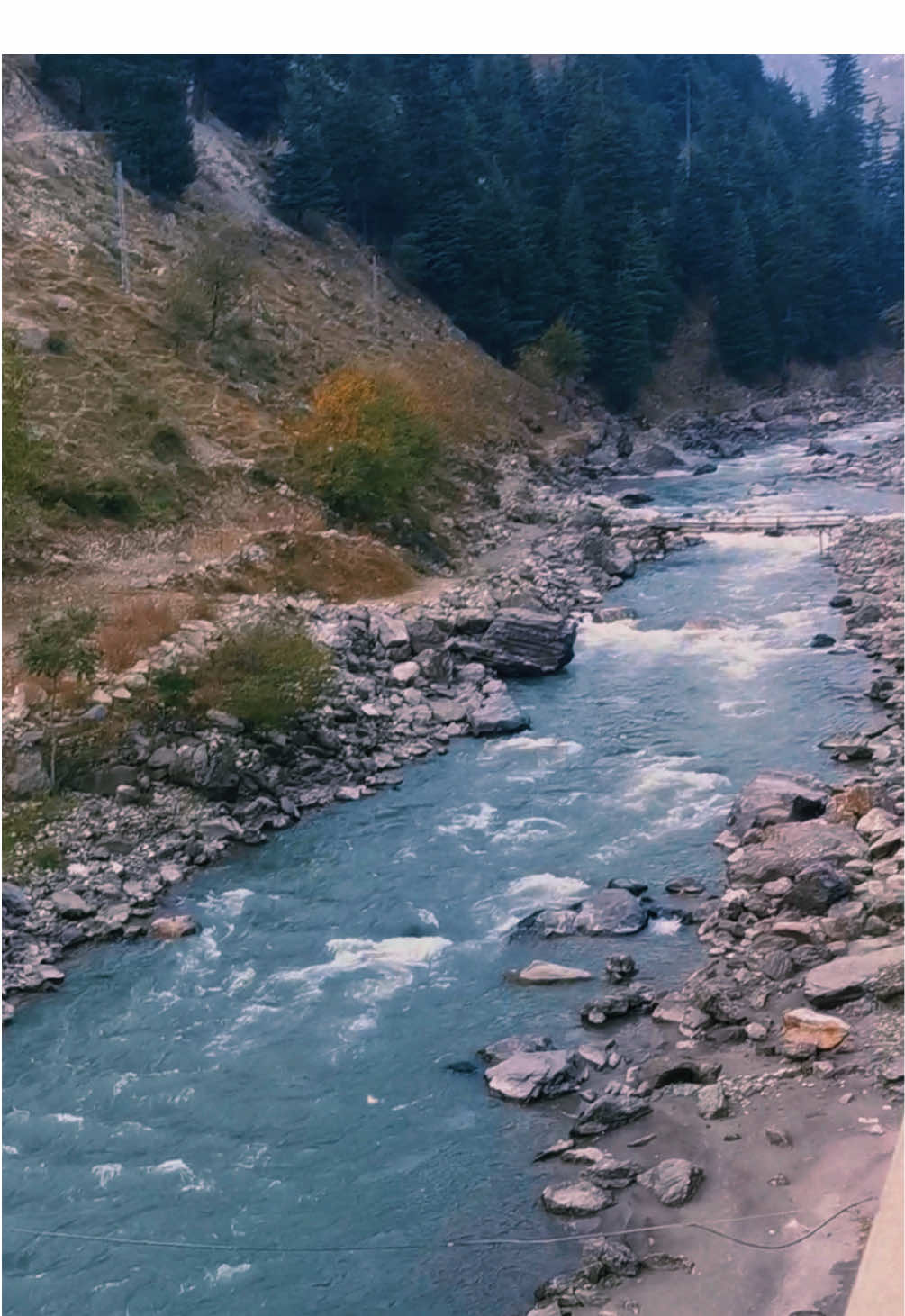 #fyp #nature #naturevibes🌿 #river #pakistan #beautyofpakistan #fyppppppppppppppppppppppp 