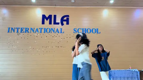 #creatorsearchinsights #2025 #dancer #mla #internationalschool #fyp #yangon #myanmartiktok🇲🇲🇲🇲 #fypシ゚ #performance #Summer #school 