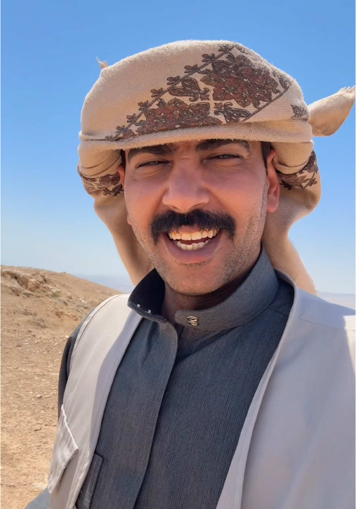 اسؤال صعب عليكم يمكن..؟ 