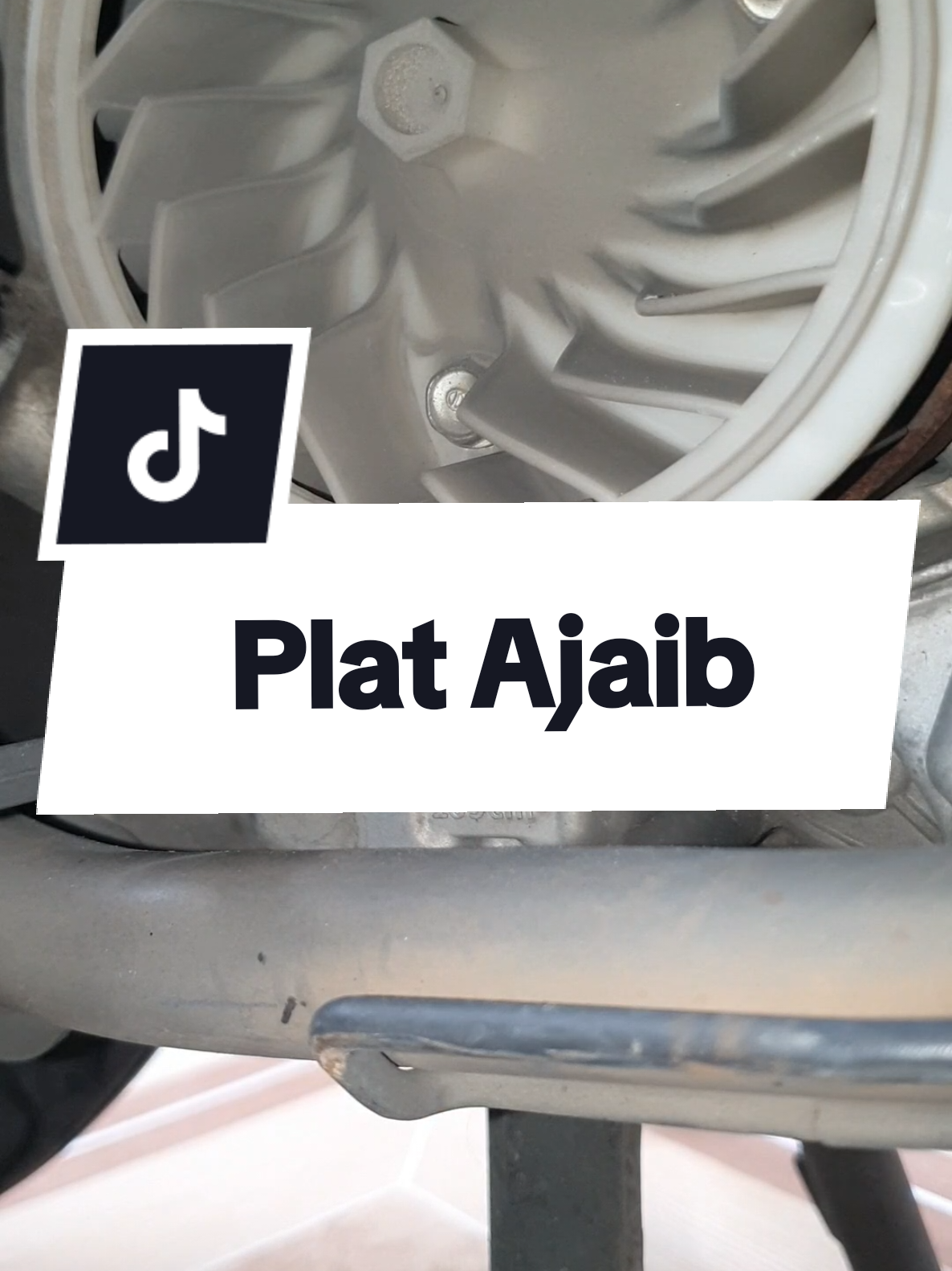 TUTORIAL PASANG PLAT NGIUNG BEAT ALA²  #beat #fypage #fyp #beatmodifikasi #scoopy #genio #tutorial #CapCut 