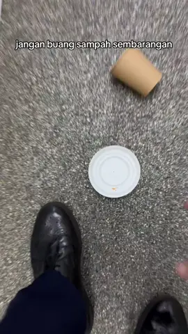 kereta api bebas sampah