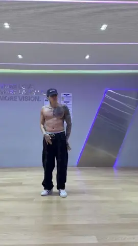 Lemme get on my sassy shit 🥵😆 “Keep it Sexy” (Mommae 2) #박재범 #JayPark #KeepItSexy #MOMMAE2