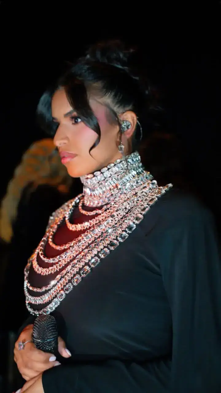 @Imen Es @lynda❤️🦋  #fan #imenes♥️ #fanimenes #imen_es #teames #imen #lyndasherazade🦋 #lyndasherazade #pourtoi #photo 