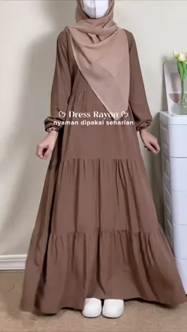 Bahan rayon emang juara sih.. adem, flowy & nyaman banget dipake seharian 🤎 #gamis #gamismurah #outfitinspo #ootdhijab 