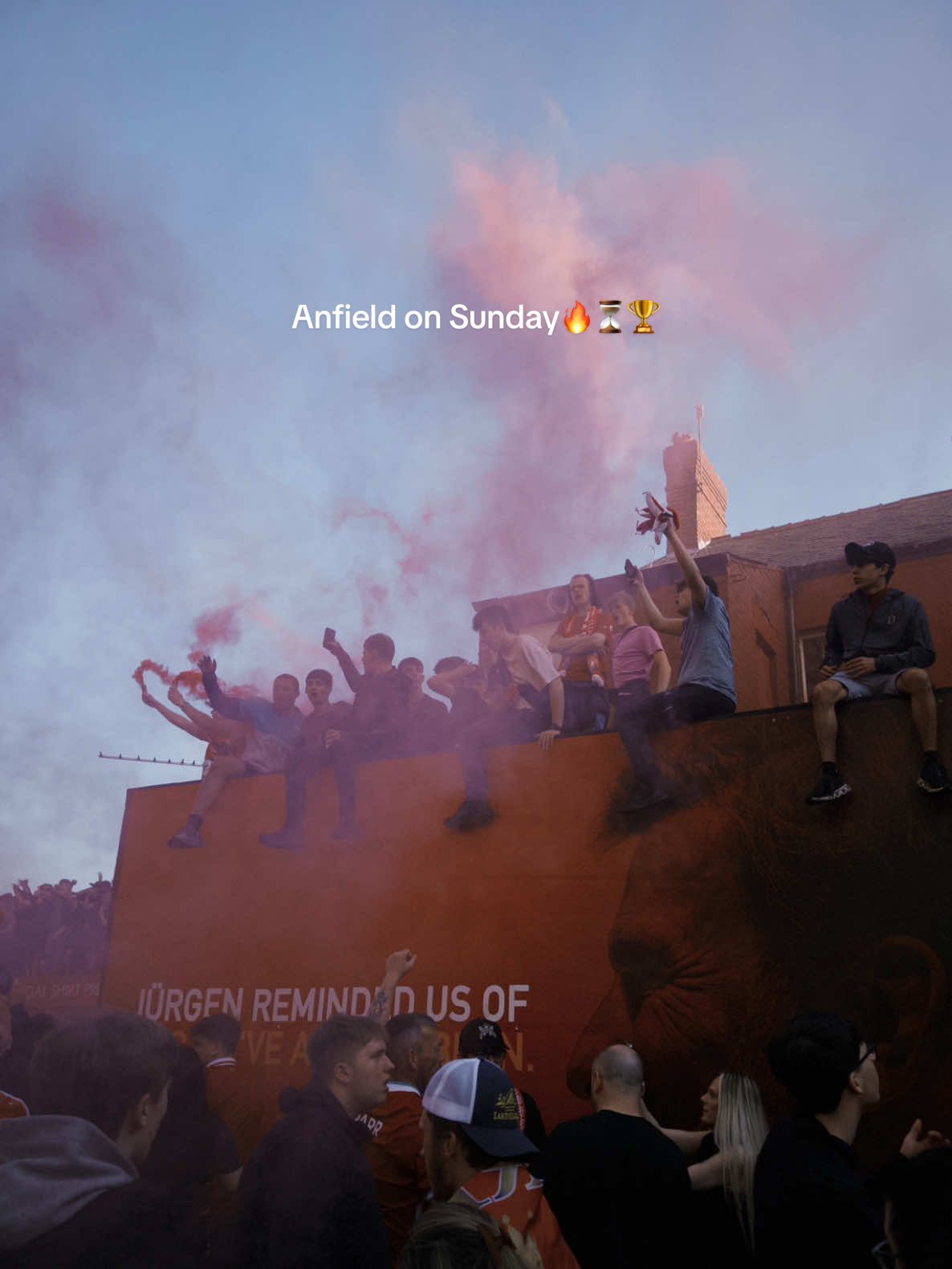 CHAMPIONS VIBES🏆🔥🔥🔥 #liverpool #ลิเวอร์พูล #liverpoolfc #lfc #lfcfamily #lfcfans #PremierLeague #prem #epl #champions #แชมป์ #พรีเมียร์ลีก #แชมป์พรีเมียร์ลีก #thekop #thekopinthailand #เด็กหงส์ #ดูบอล #ดูบอลอังกฤษ #แอนฟิลด์ #anfield #ลิเวอร์พูลไทยแลนด์แฟนคลับ