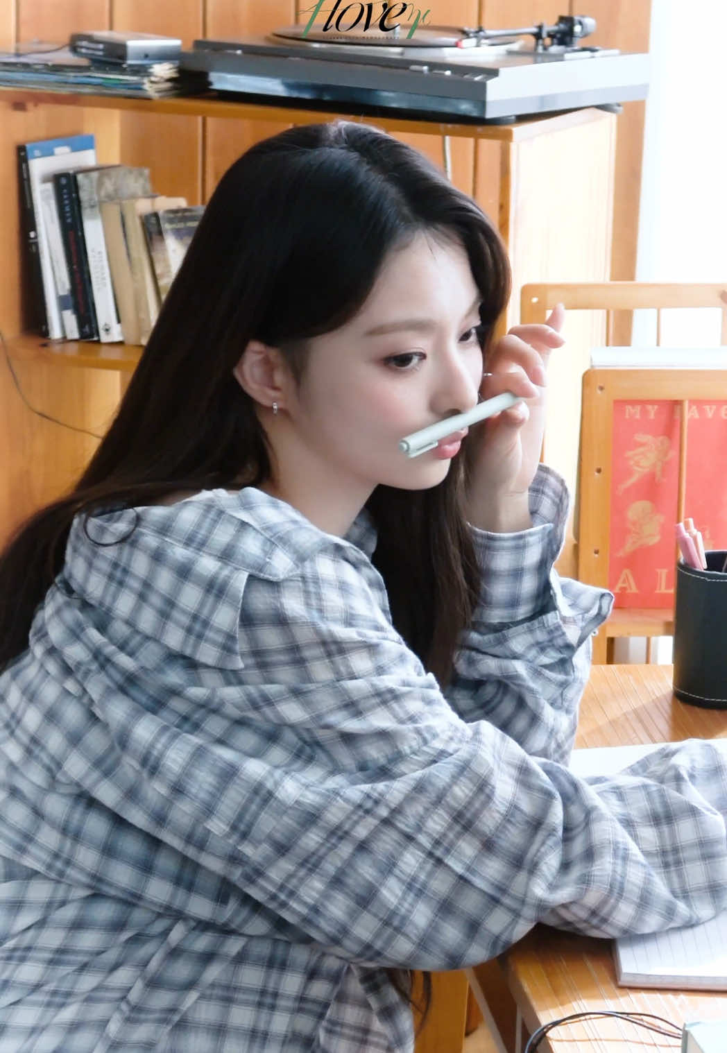 [🍀] #flover fromis_9 OFFICIAL FANCLUB flover 2025 MEMBERSHIP 'LEE NA GYUNG' 🖇 bit.ly/4k5kzrb #프로미스나인 #fromis_9 #이나경 #나경 #LEENAGYUNG