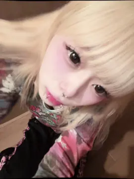 金髪にゃんぽ