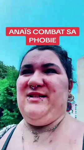 #anadahan ANAÏS est sortie seule aujourd'hui malgré ses phobies 