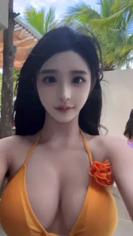 我许愿时会想着我们永远在一起#海边穿搭无不良引导 #泳装