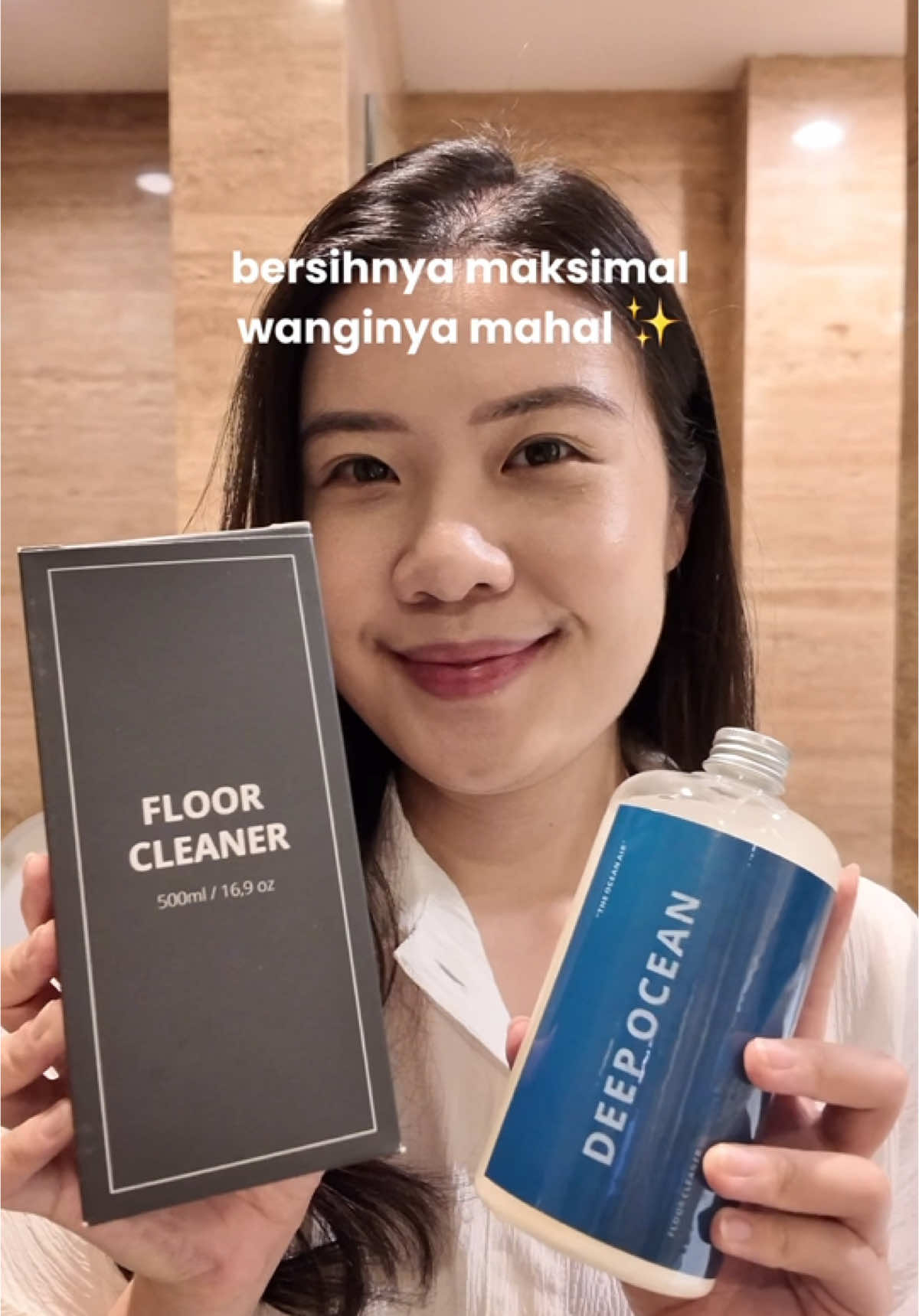 pembersih lantai dari @unikleen.id yang udah ada anti bakteri dan wanginya eksklusif ✨ udah dipake sama banyak artis juga!  #unikleen  #unikleenfloorcleaner  #unikleenpembersihlantai