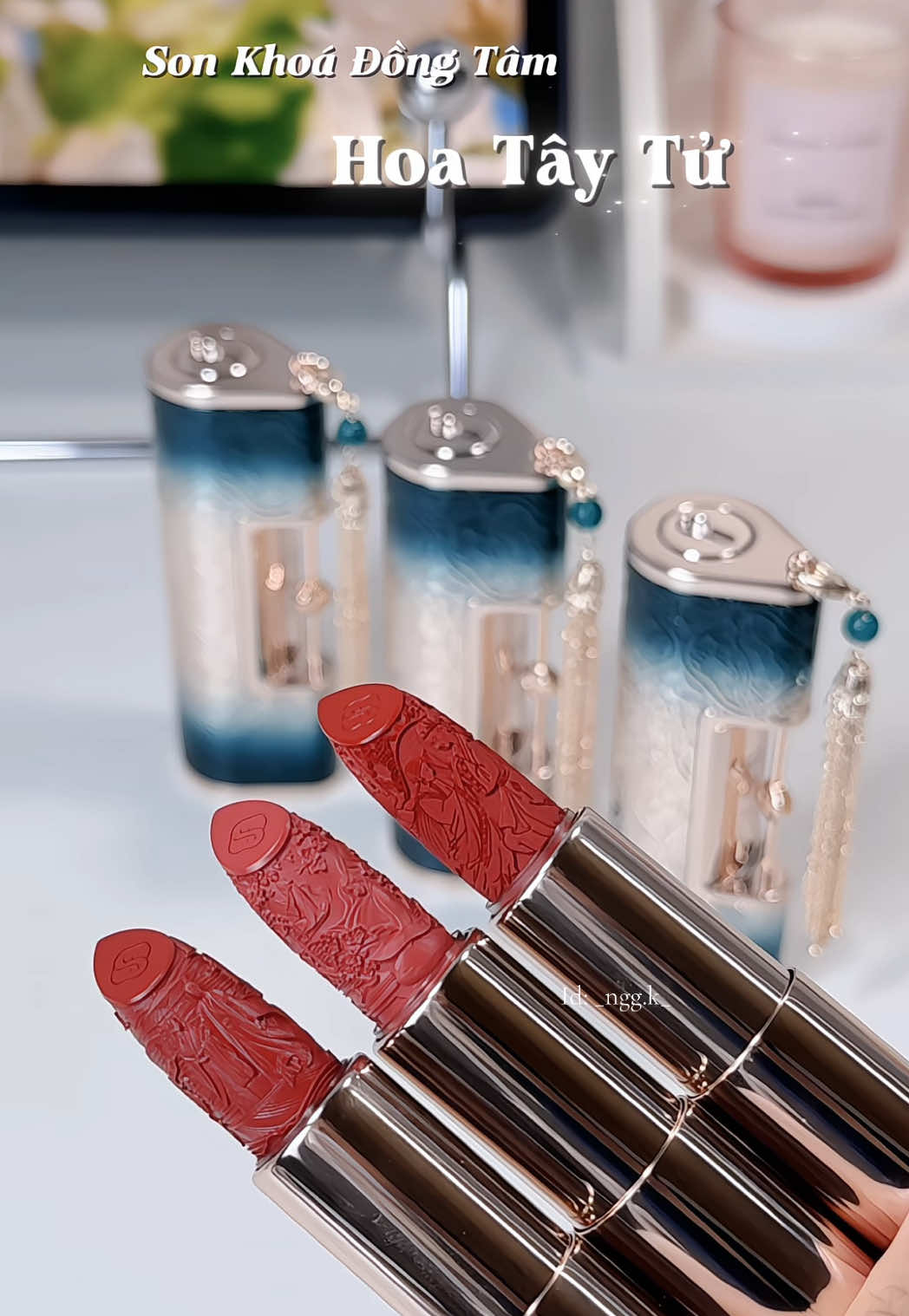 Em thích hoa, đặc biệt là Hoa Tây Tử 🫶🏻 thỏi son ta nói nó muê 💘 #hoataytu #florasis #florasismakeup #sonhoataytu #nguyenanh #unboxing #🌿 