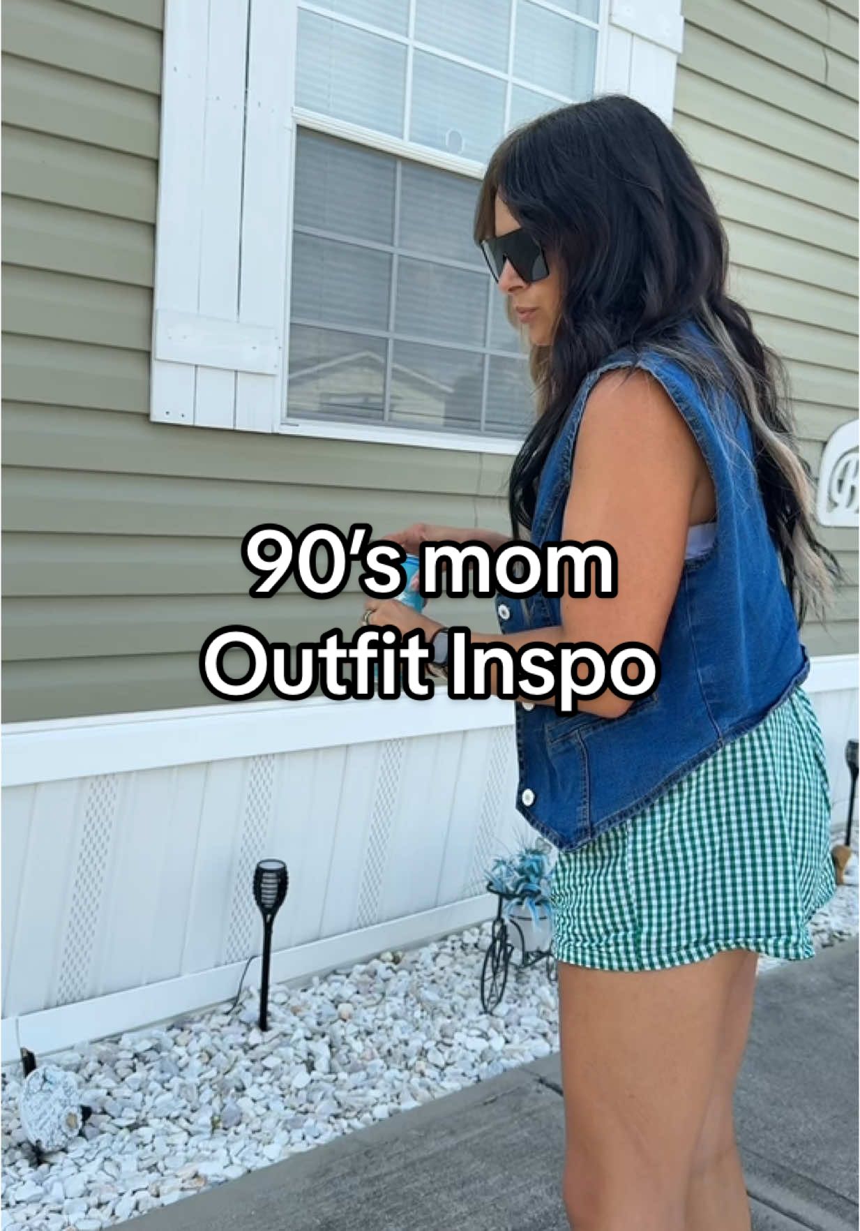 90’s mom outfit vibes were real with this one #kimmymanzo #midsizestyle #90smomoutfit #outfitinspo 