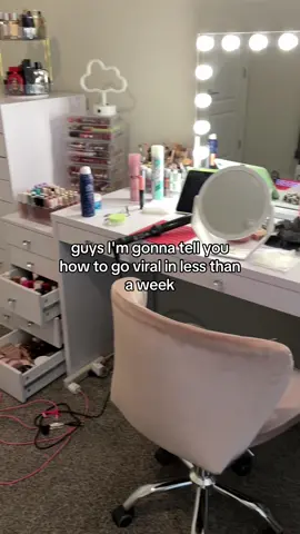 How to go viral on TikTok  #howtogoviraltips #tiktoktipsandtricks #socialmediatrends 