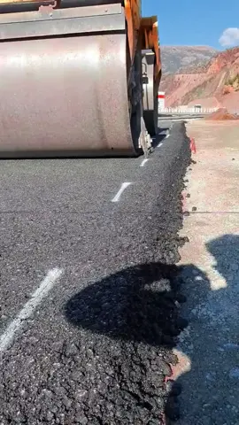 ##construction #roadwork #excavator #excavation #work #excavatoroperator